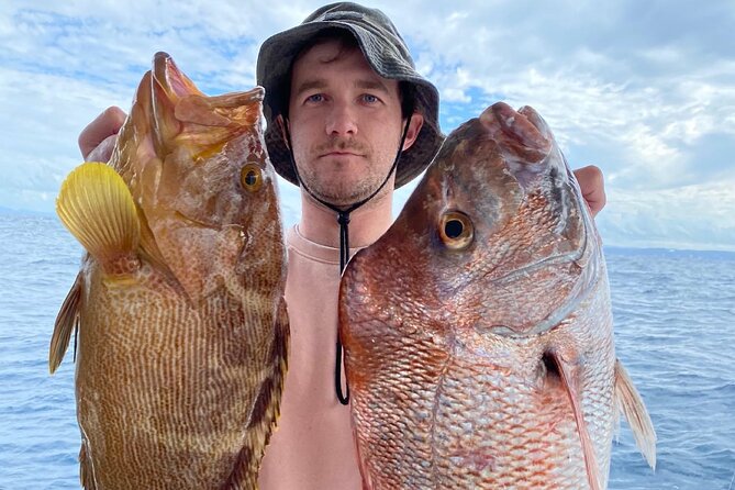 1/2 Day 5 Hour Offshore Fishing Charter - The boat, deck, and comfort level