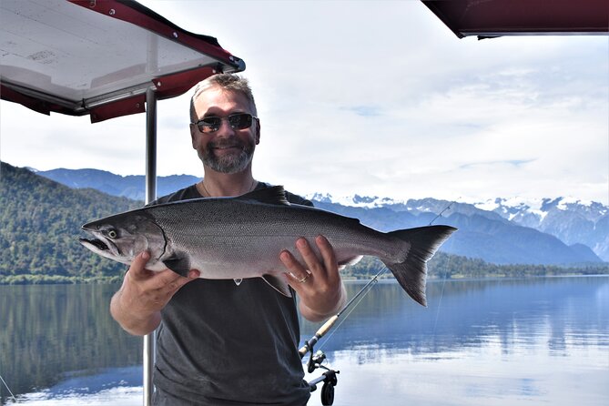 3-Hour Fishing Charter Experience at Franz Josef Glacier - Key points at a glance