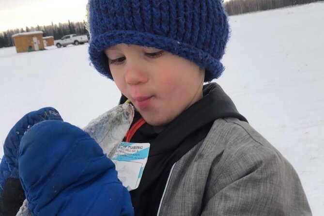 3 Hour Ice Fishing Experience - The small group size improves the experience
