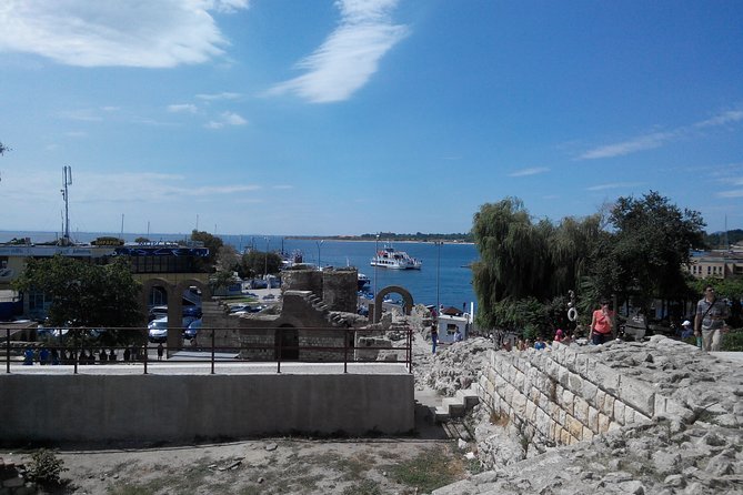 4-hour Boat Trip with Fishing, Lunch and Unlimited Drinks in Nessebar - Barbecue lunch on the Black Sea