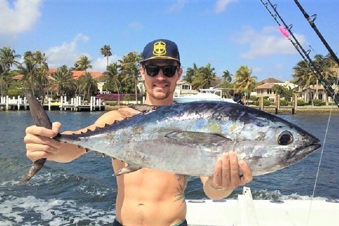 4-Hour Shared Big Game Deep Sea Fishing Charter in Fort Lauderdale - Trolling, live bait, and shipwreck fishing