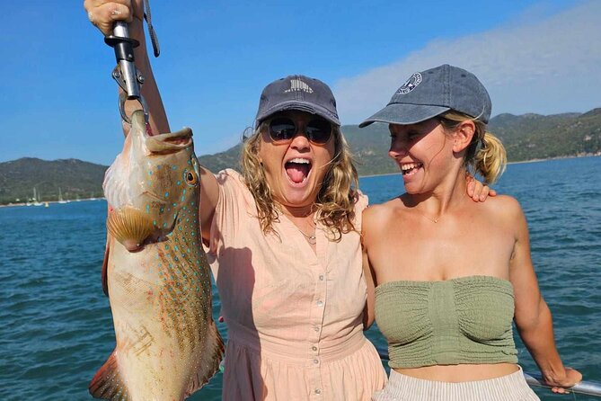 4H Snorkeling and Fishing Cruise on Magnetic Island - Drew’s local commentary makes the route personal