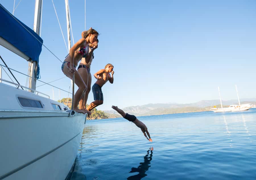 Agadir: Boat Trip with Fishing, Swimming, and BBQ Lunch - Leaving Agadir Marina at 9:00 AM
