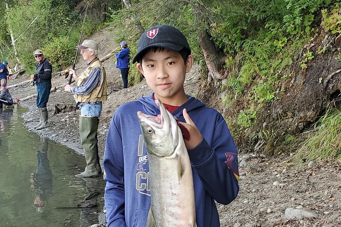 Alaskan Salmon 8-Hour Fishing Experience - What Eight Hours Really Feels Like
