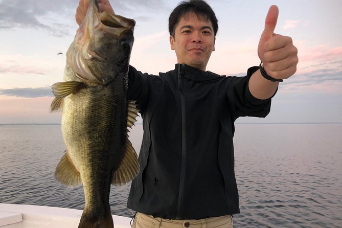 All Day Lake Toho Fishing Trip near Kissimmee - The 21-foot boat and supplied fishing gear