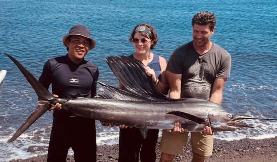 Amed: Private Sunrise Fishing & Catch-and-Cook Experience - Snacks, drinks, and the practical comfort level