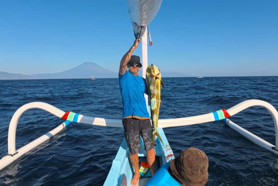 Amed: Private Sunrise Fishing & Catch-and-Cook Experience - From your catch to a Balinese dinner