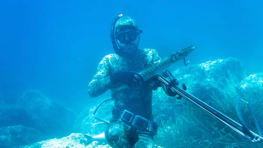 Ancestral fishing: Fishing with an experienced Rapa Nui - What happens to the fish you catch