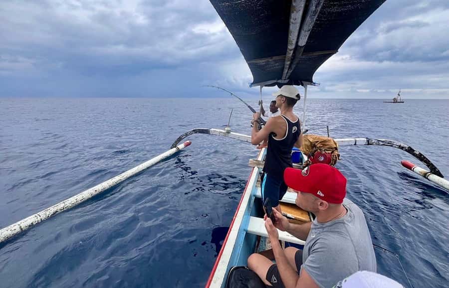 Bali/Lovina: Private Fishing Tour with Snorkeling Option - Weather, comfort, and practical preparation