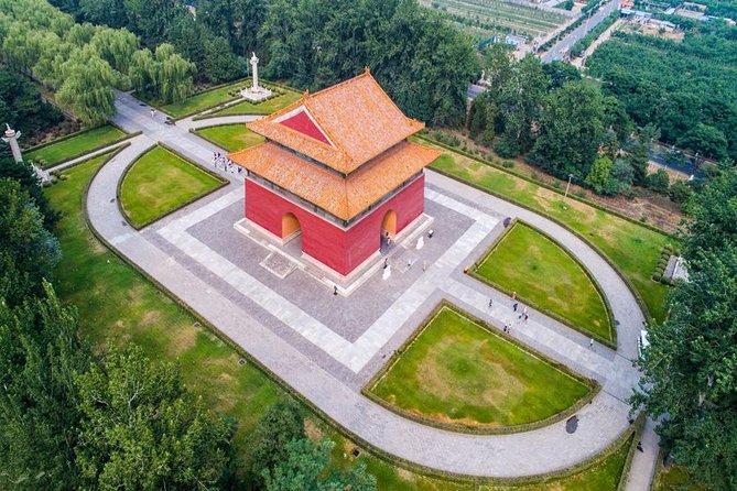 Beijing Private Day Tour: Mutianyu Great Wall and Changling Tomb - Mutianyu: scenic wall time with optional assistance