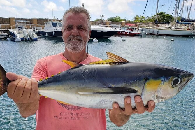 Big Game Fishing charter and Snorkeling trips Bonaire - Four hours on Bonaire’s open water