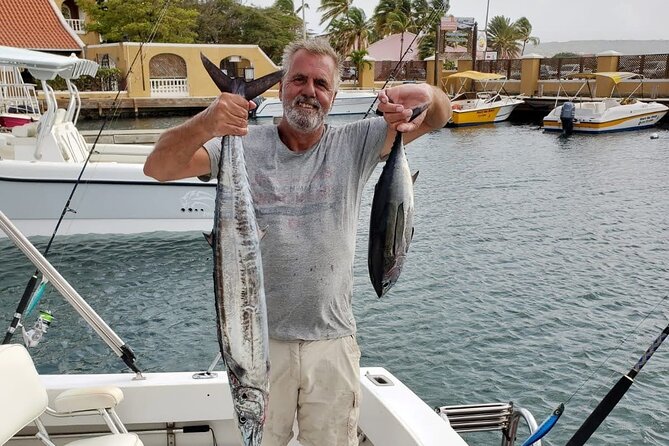 Big Game Fishing charter and Snorkeling trips Bonaire - What the private price means for your group