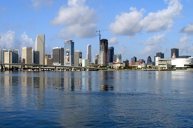 Biscayne Bay Night Fishing Charters - What the Boat Setup Means for Comfort
