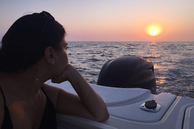 Boat and fishing trips in the Cadiz bay - Snacks, drinks, and a relaxed onboard break