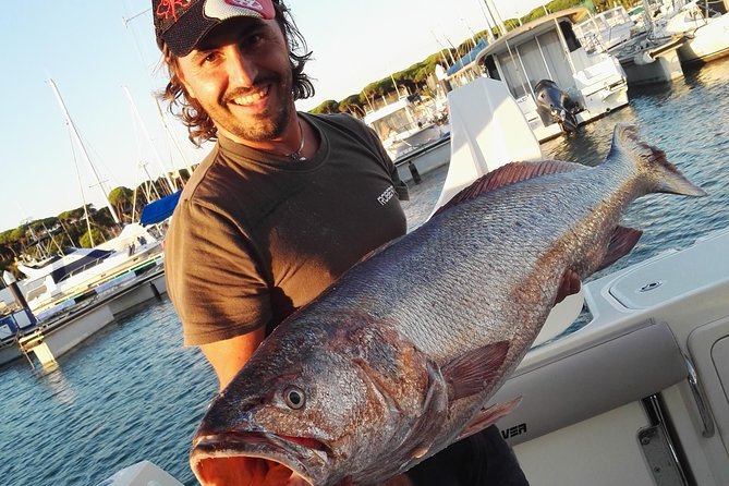 Boat and fishing trips in the Cadiz bay - Adding Rota and trolling to the longer option