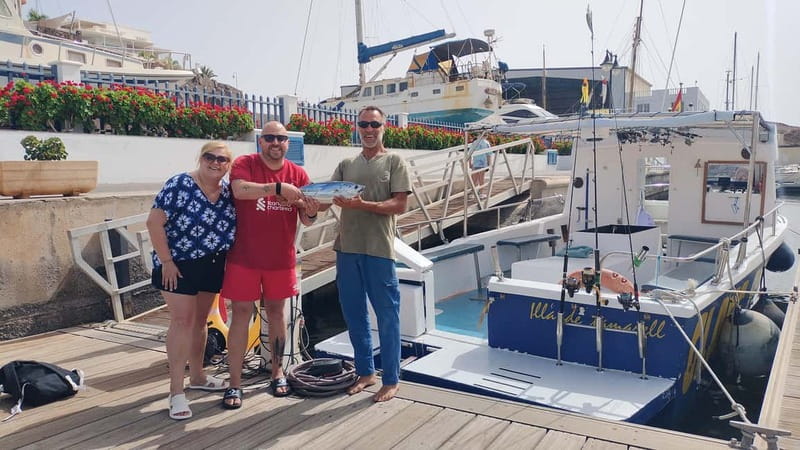 Bottom fishing & light trolling Puerto Calero, Lanzarote - Light trolling for an active start