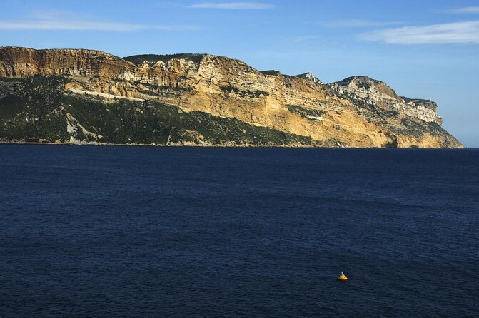 Cassis ancient fishing port, Calanques & spectacular Cap Canaille private tour - Key points to know before booking
