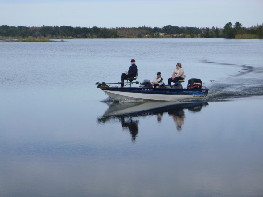 Clermont: Trophy Bass Fishing Experience with Expert Guide - The first few minutes: safety, equipment, and a fast start