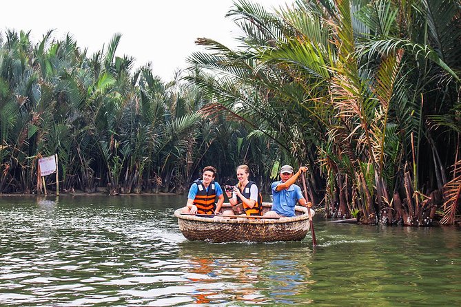 Cooking Class Hoi An:Local Market, Basket Boat, Fishing & Cooking - Morning or afternoon: choosing the better time