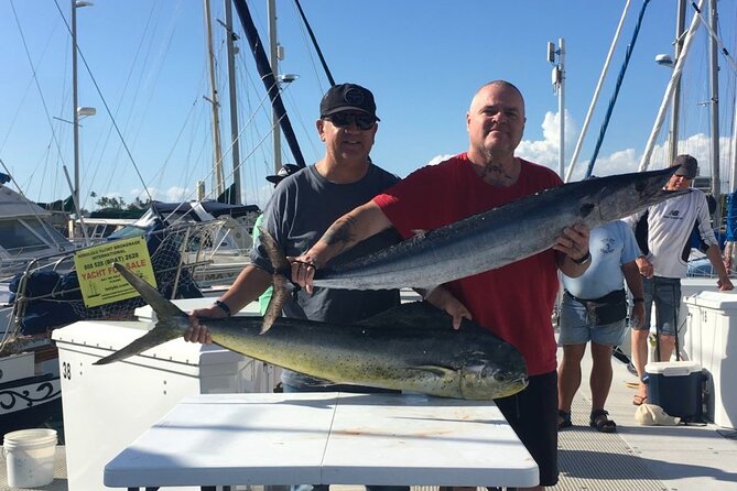 Deep Sea Exclusive Fishing Charter in Honolulu - A good family choice, with a few limits