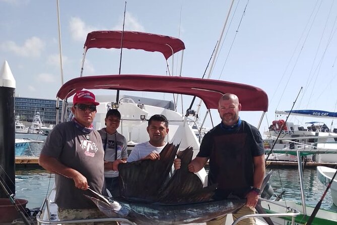 Deep Sea Fishing for 5 Hours from Cabo San Lucas - The private boat is the biggest advantage