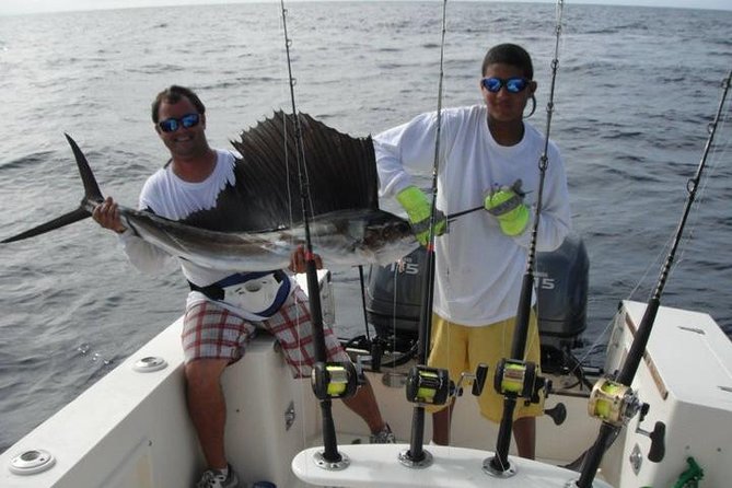Deep Sea Fishing Private Boat Charter in San Juan - The Legend and the four-hour rhythm