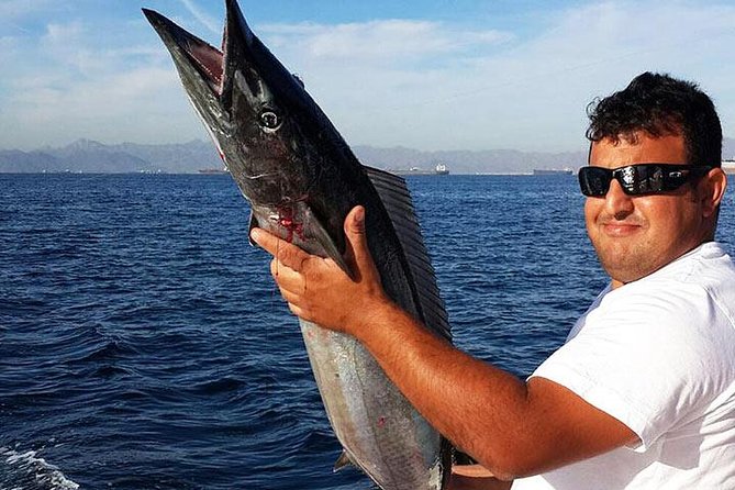 Deep Sea Fishing Trip - Leaving the coast for Indian Ocean fishing