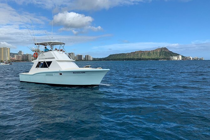 Deep Sea Shared Fishing Charter in Honolulu - What the 38-foot Hatteras means on the water