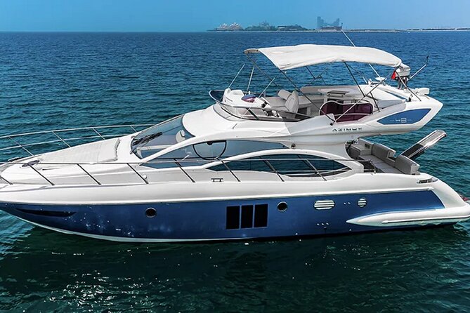 Dubai Private Luxury Yacht Tour with Fishing Facilities - A look for jumpers