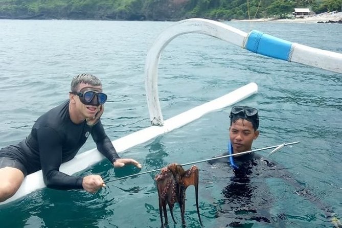 East Bali Spear Or Line Fishing Tour At Virgin Beach - What the guides add to the day