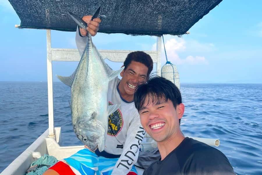 Exclusive Lombok Fishing & Snorkeling Tour Across 4 Gilis - First stop: fishing near Gili Gede