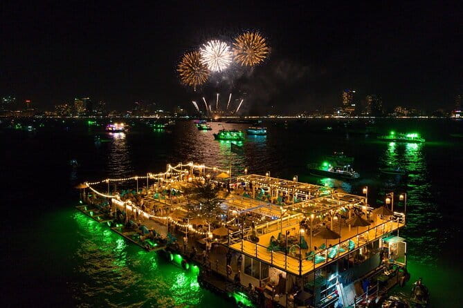 Exclusive Squid Fishing on Chic Floating Café from Pattaya - Key points to know before you book