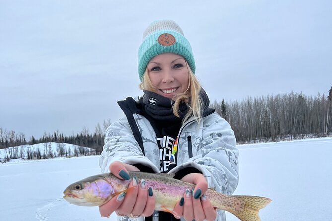 Fairbanks Ice Fishing with Transportation - What the four-hour Fairbanks outing is really like