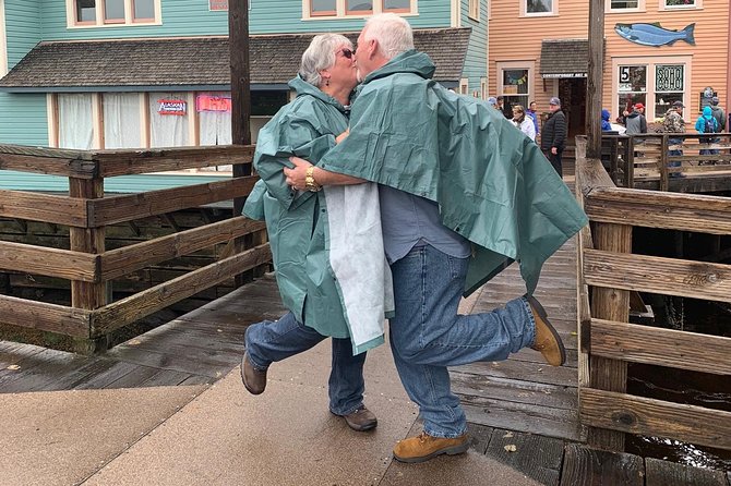 Fish Tales & Ales - 90 minute Historical Walking Tour of Fishing Fleet and Bars - What the $80 Price Covers