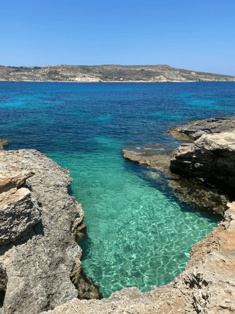 Fisher’s Trek: Cominotto Island, Prime Fishing Spots & Gozo - Comfort, communication, and family appeal