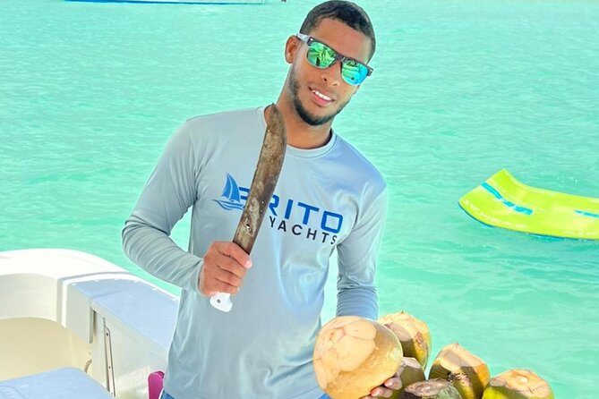 Fishing And Eating Straight From The Sea ( SAONA ISLAND AND PALMILLA) - Cooking Your Catch Onboard