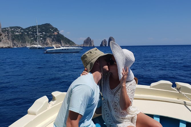 Fishing and Tourism in Capri - Fishing near Capri with supplied equipment