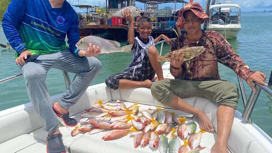 Fishing at Krabi : Full day - Lunch, drinks, and a 30-minute break