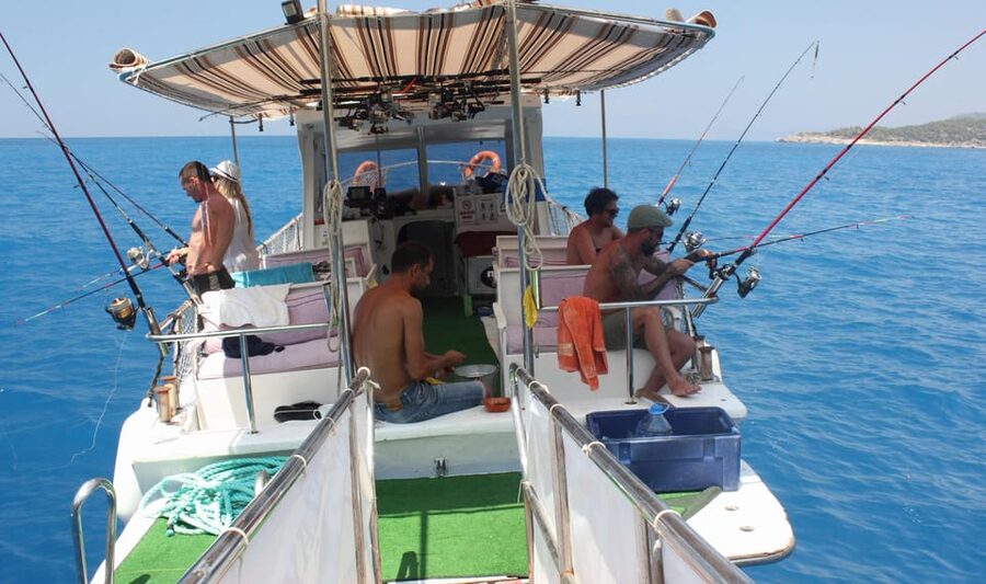 Fishing Experience in Belek with Breakfast and Lunch - How the fishing works on the Mediterranean