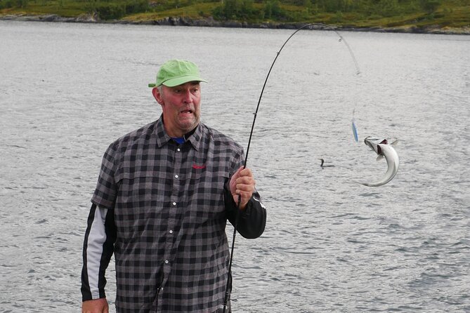 Fishing from shore - Preparing lunch in the Norwegian style