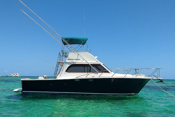 FISHING PRO CHARTERS - Boat Excursion - Divina - From hotel pickup to the Divina
