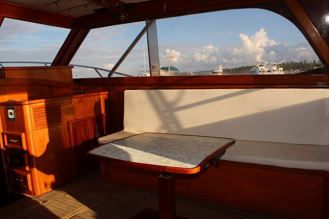 FISHING PRO CHARTERS - Boat Excursion - Divina - Booking details and weather concerns