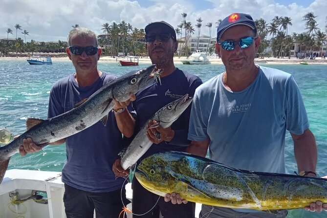 FISHING PRO CHARTERS - Boat Excursion - Sobre Las Olas - Rough water, seasickness, and comfort