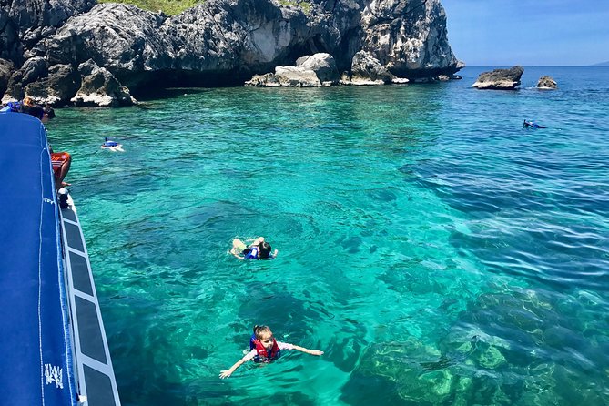 Fishing & Snorkeling experience - A four-hour escape from Koh Samui