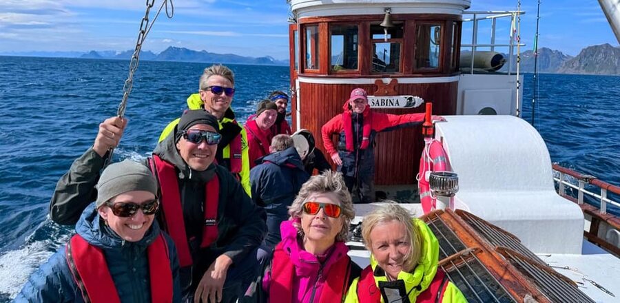 Fishing trip from Henningsvær + free (self caught) fish soup - Learning to filet and taking fish home