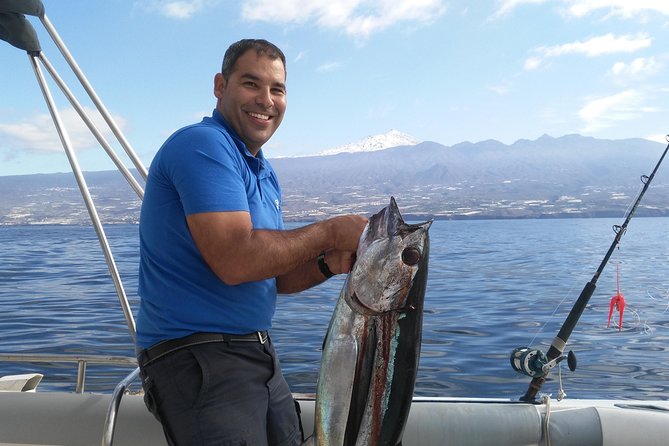 Fishing trip, Tenerife Sea Passion - Moving into deep-sea fishing at 200 to 600 metres
