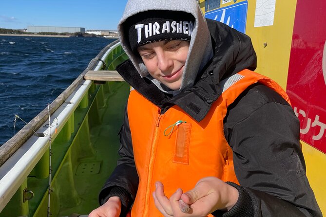 Fishing with Mt. Fuji Views and Japanese Home Cooking Experience - Weather, clothing, and comfort
