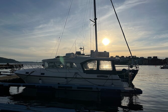 Fjord Sea Safari with Fishing from Bergen - Fishing with help instead of pressure