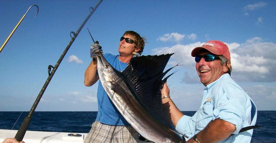 Fort Lauderdale: 4-Hour Sport Fishing Shared Charter - Who should book this charter
