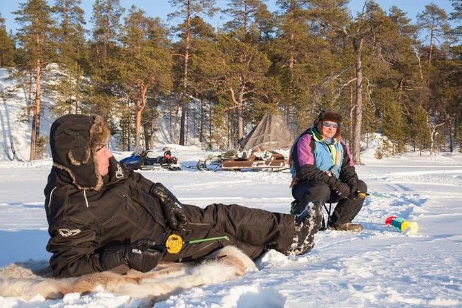 From Ivalo: Ice Fishing Safari to Lake Inari, reindeers & lunch - Key details before you book